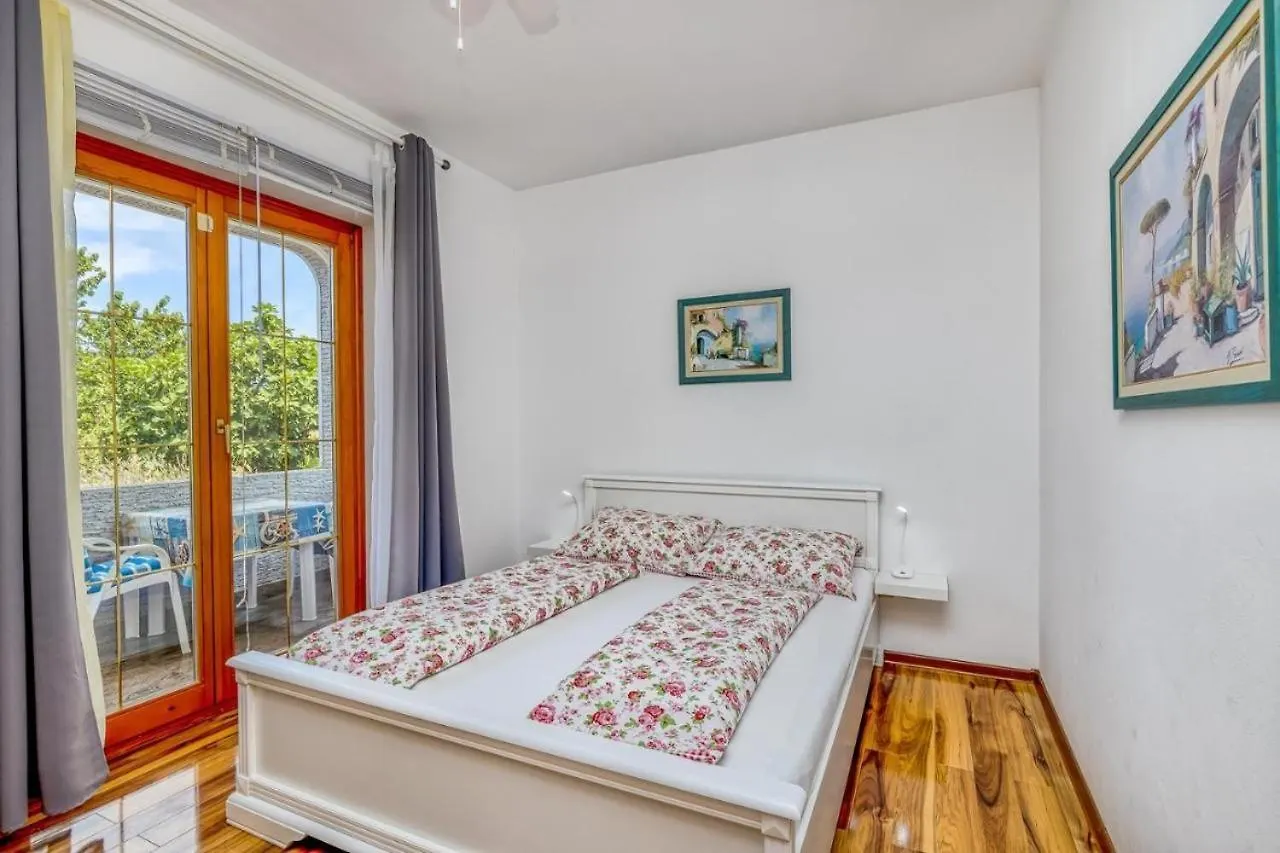 Apartments Finka Poreč 0*,  Chorvatsko